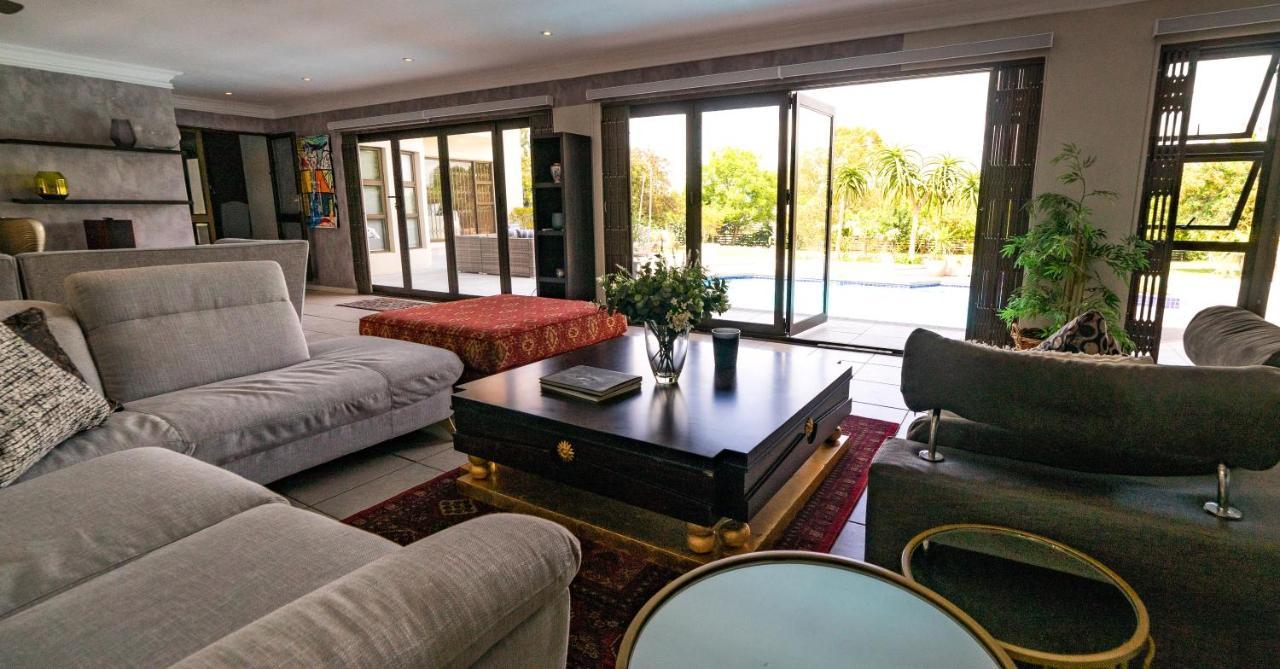 Luxury Boutique Home In Kyalami Midrand Eksteriør billede