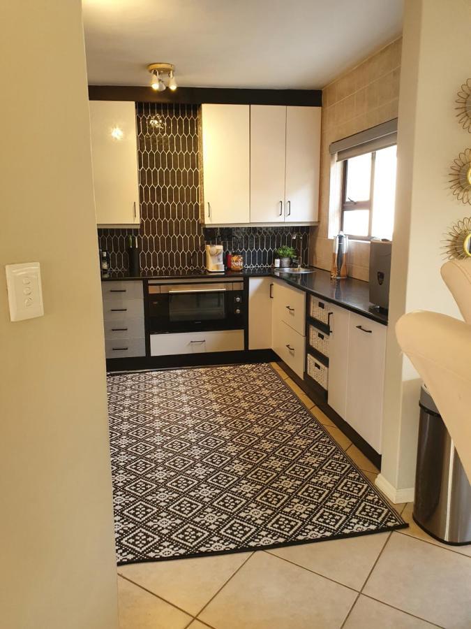 Luxury Boutique Home In Kyalami Midrand Eksteriør billede