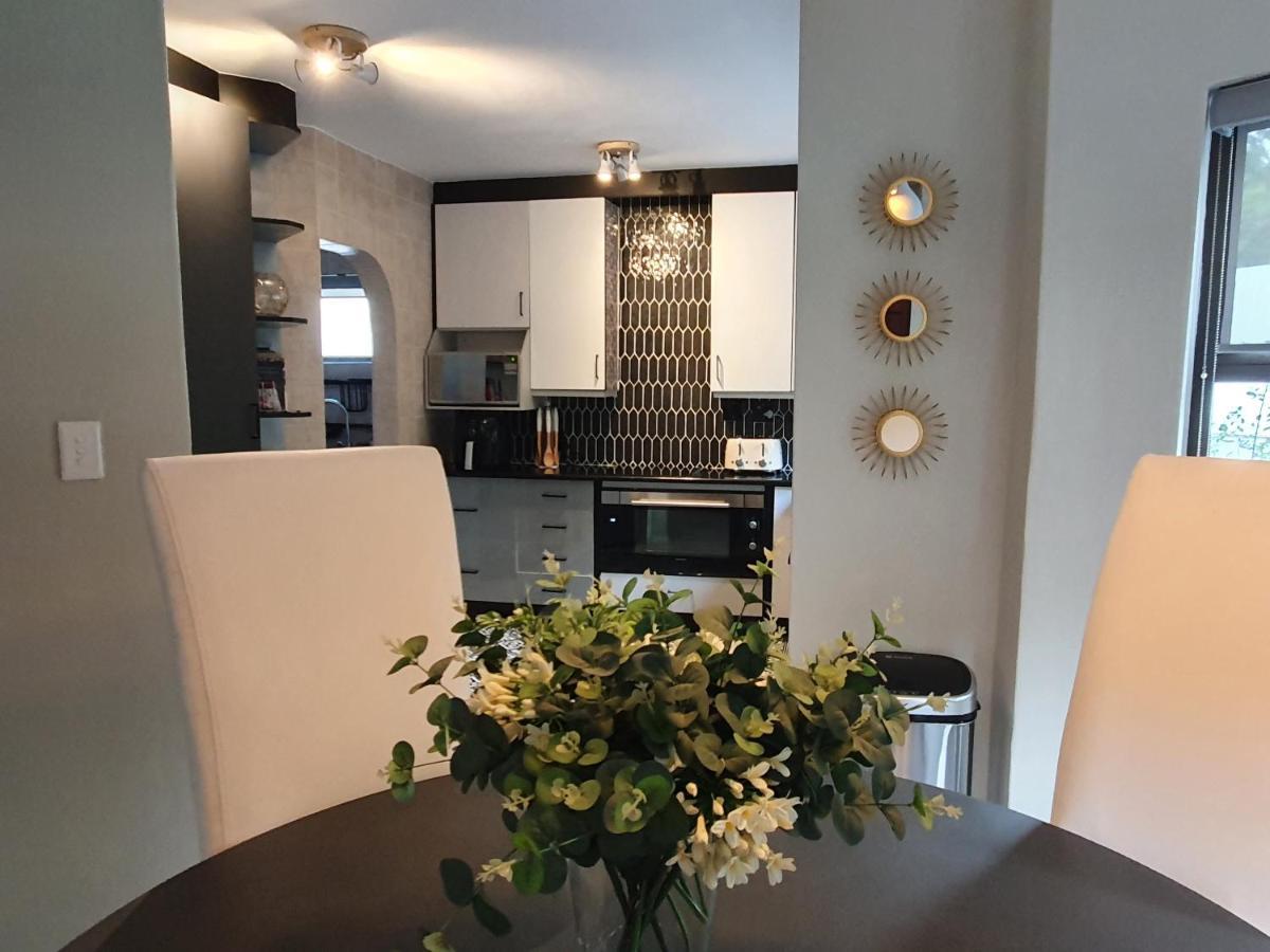 Luxury Boutique Home In Kyalami Midrand Eksteriør billede
